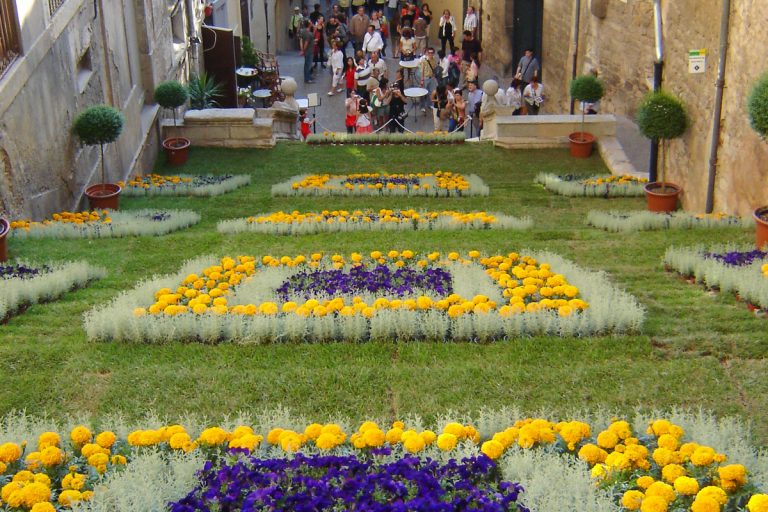 The Time of Flowers in Girona