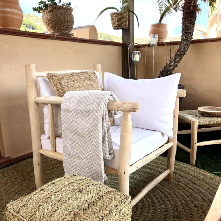 Unique And Handmade Pieces For Your Home.