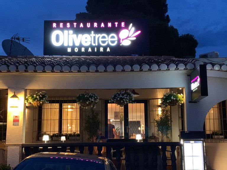 Experience the best in fine dining when you visit Moraira.