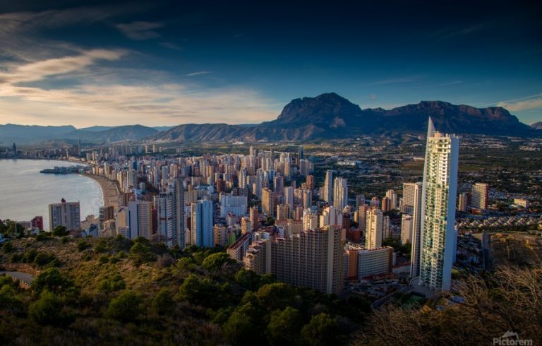 Our Recommended Restaurants to Visit for Christmas in the Fabulous City of Benidorm