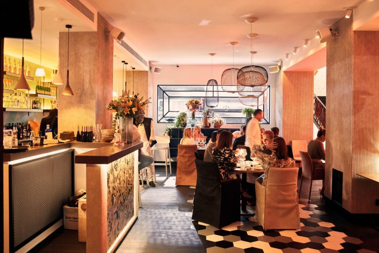 Opt for Elegance at COA Restaurant for your Christmas Gathering