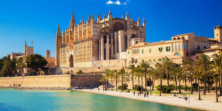 Why the Island of Mallorca is a Modern-Day Paradise