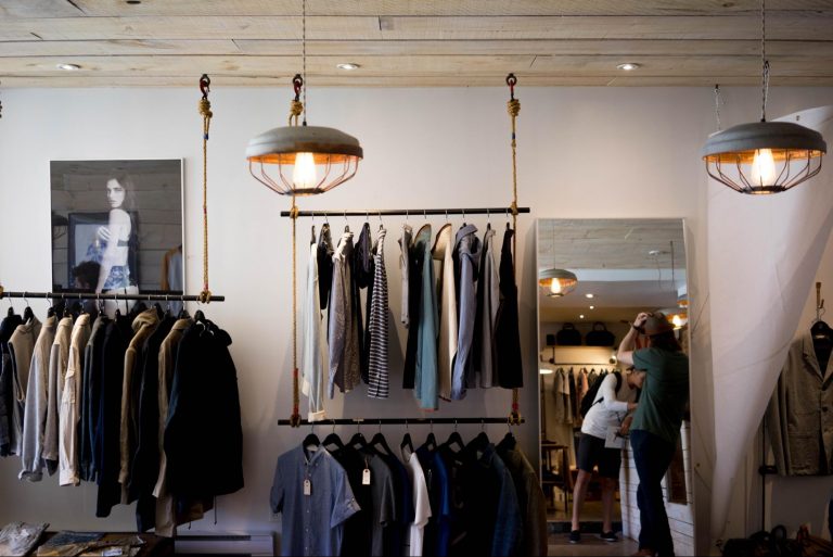 The Spanish Fashion Industry Draws up a 14 Billion Euro Plan to Boost its Transformation