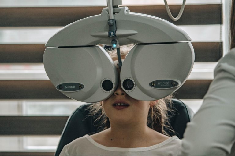 Get Your Children’s Eyes Tested at Direkt Optik