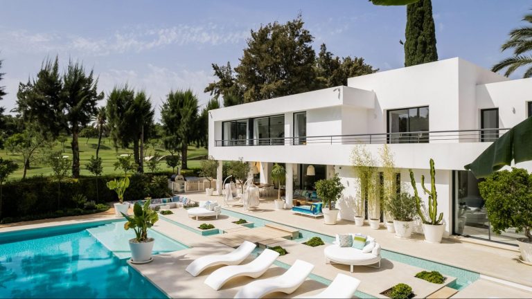 Discover this Exceptional Villa in Las Brisas, Nueva Andalucia by Costa del Sol – Christie’s International