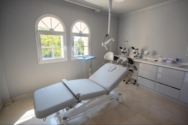 How Insparya Hair Company Tackles Female Hair Loss