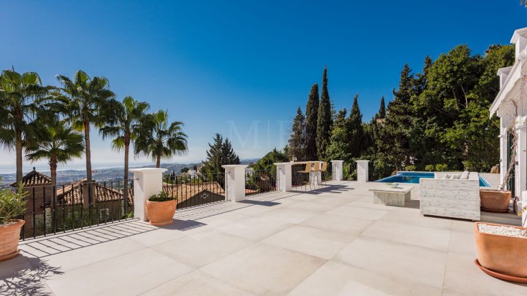 Look at these Stunning Properties Currently Available in Benahavís