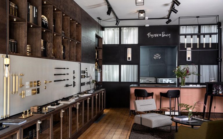 Find the Right Finishing Decor Touches at High-End Homes, Marbella