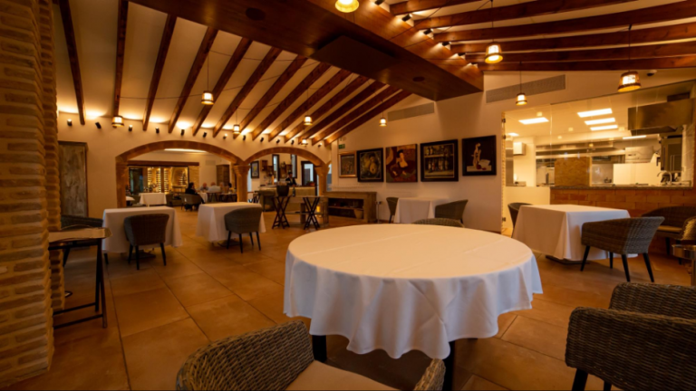 Date Night with a Tasting Menu at Casa Pepa in Ondara, Alicante