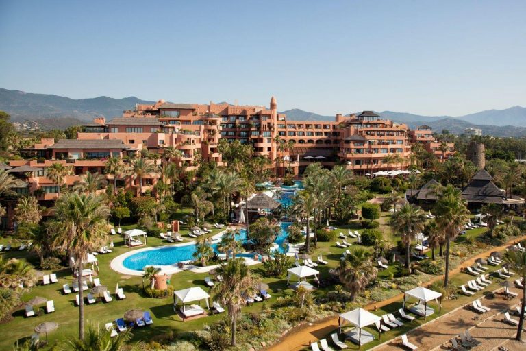 Dine in Style at the Baltazar Restaurant in Luxurious 5-Star Resort of Hotel Kempinski
