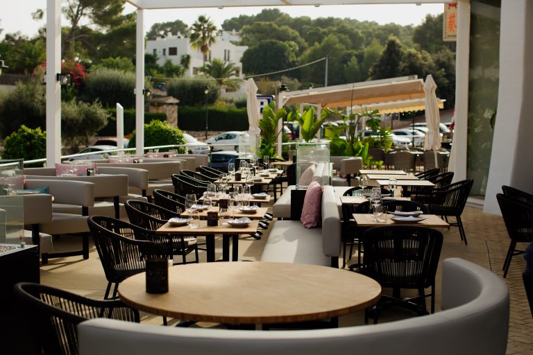 L’Andrago In Moraira Is The Beautiful Location Of The Impressive Saga Restaurant