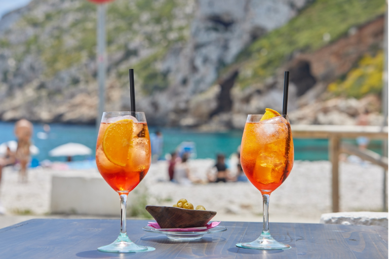 Enjoy The Festive Season Besides The Mediterranean Sea At La Bandideta