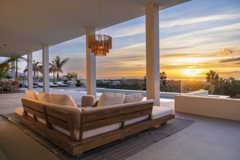 Short-Term Luxury Holiday Rentals in Marbella by Homerun Brokers