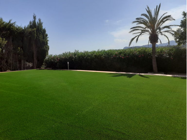 Can I Install Artificial Grass in The Winter? AGS Has Some Advice on The Topic