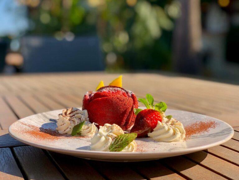 Indulge in the Monthly Delights of La Plume – Where Surprising Home-Made Dishes Await