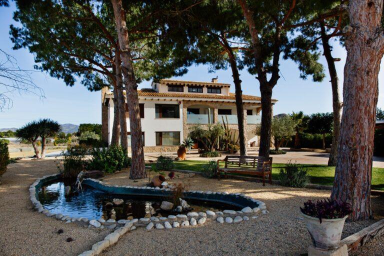 Experience a luxury stay at the Boutique Hotel Canelobre!