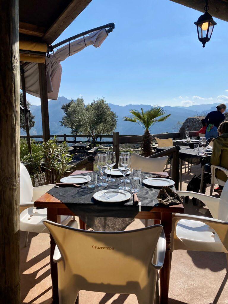 La Venta del Collao: Sale of the Collao: dishes, service, spot and unbeatable experience