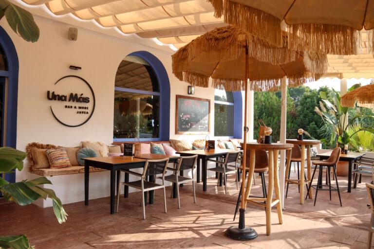 Una Más Bar & More: a place that will make you happy