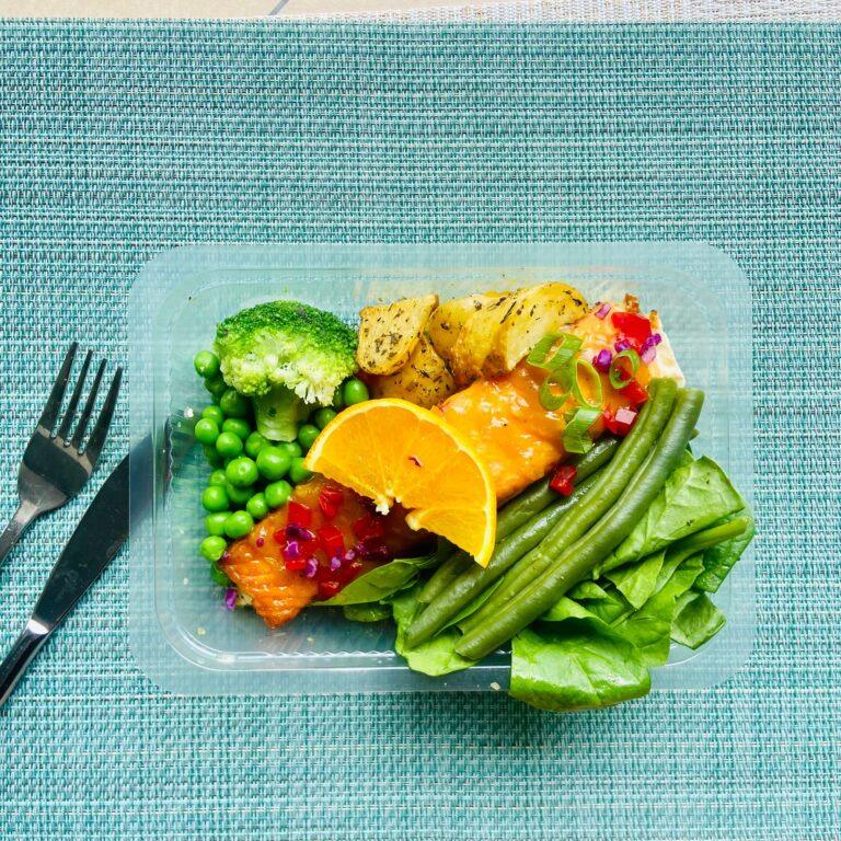 PREP2U launches its new summer menus: poke bowls + salads