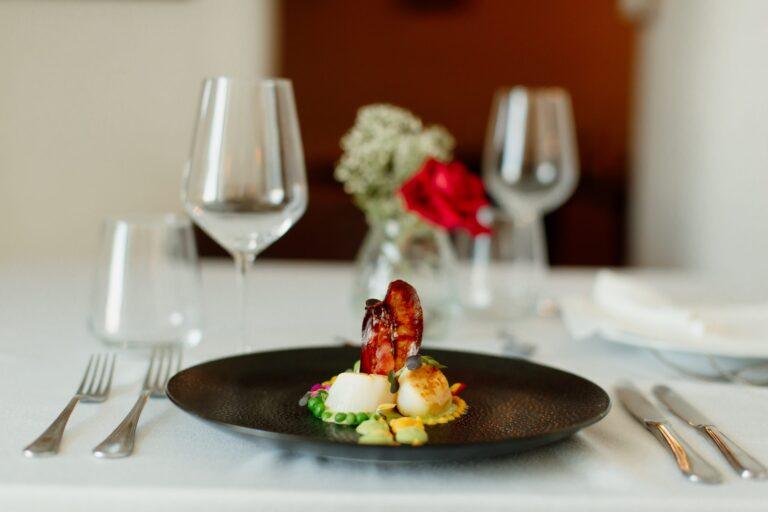 Ideal Weekend Plan: Las Cuevas and an Irresistible Menu!