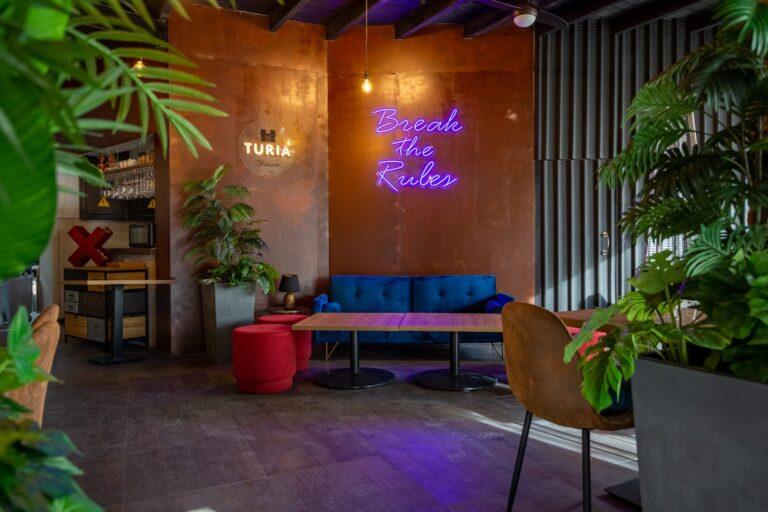 Dexcaro by Carlos G Moreno: Street Food and Local Products with an International Twist in Denia