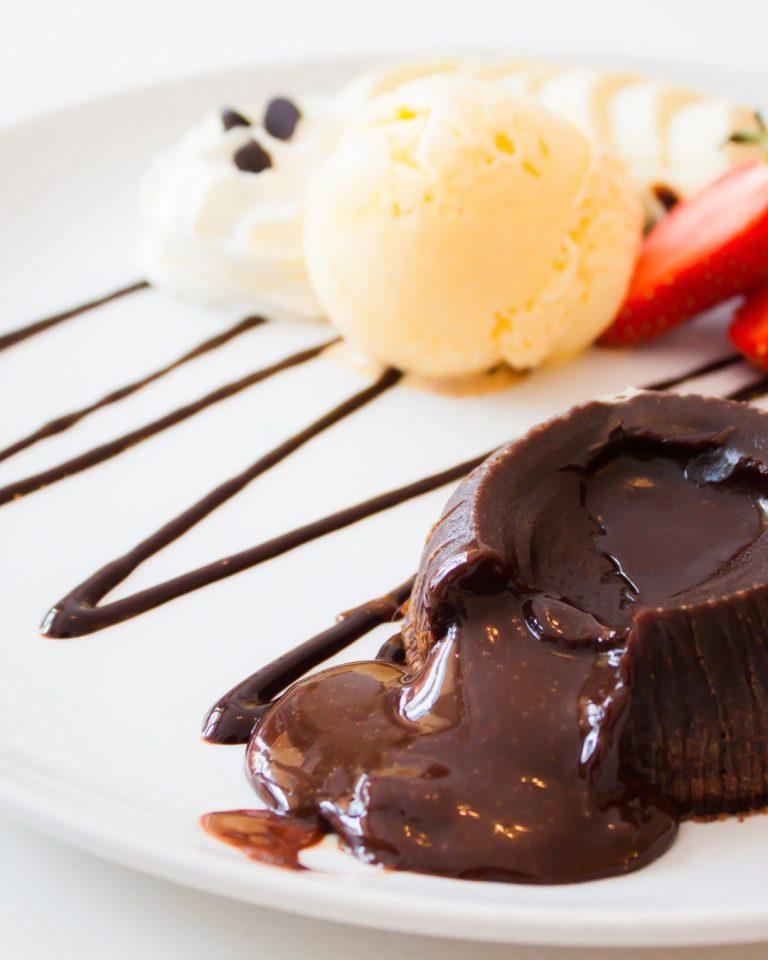 La Sobremesa: A Chocolatey Recipe for Valentine’s
