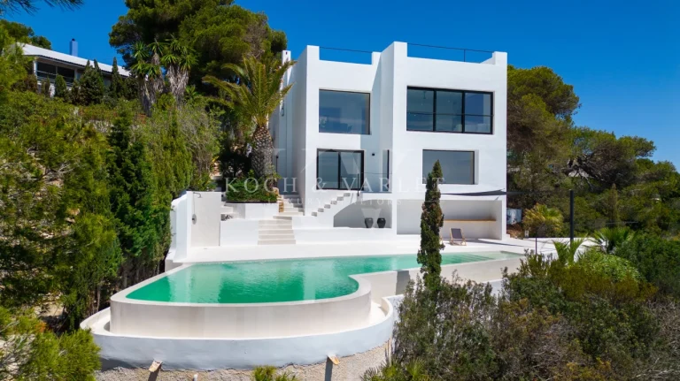 Villa Caleta: Your Dream Ibizan-Style Home with Panoramic Mediterranean Views