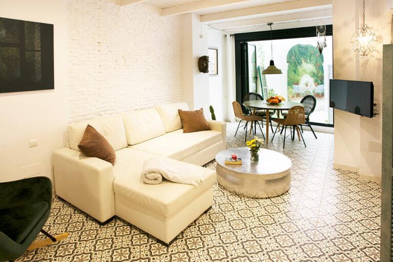 This March, stay at Graffiti Suites in Málaga and discover all Malaga has to offer.