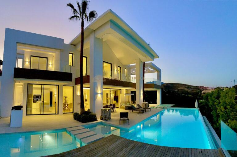 Work with an Architectural Visionary: Inside the World of Carlos Lamas