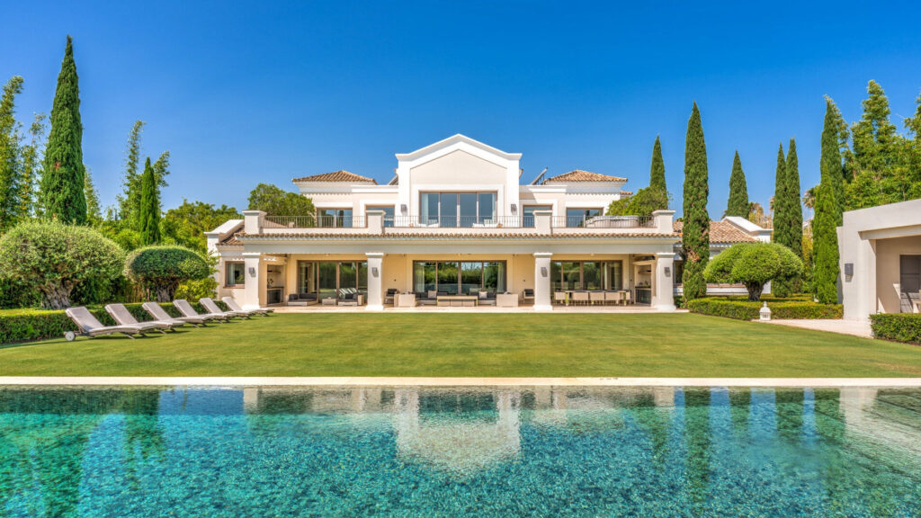 Brand-new villa in Almenara area of Sotogrande available from Holmes Sotogrande